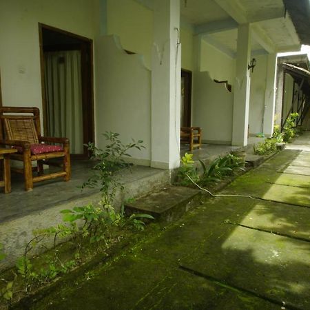 Mimi Kuta Homestay Zewnętrze zdjęcie